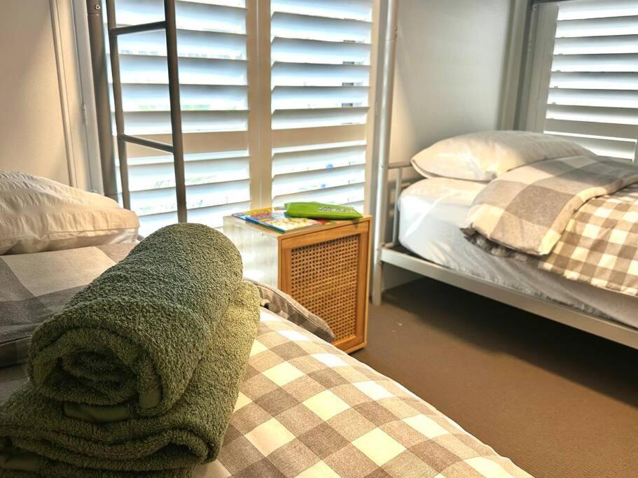 Seascape Beach House, Luxury 3X2, Fire Pit, Enchanted Garden, Pet Friendly, Sleeps 8, Opp Cafe Villa Mandurah Exterior photo